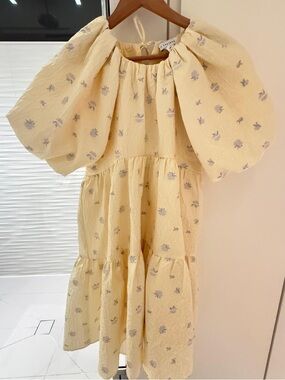 Girls' Yellow Puff-Sleeve Floral Tiered Dress